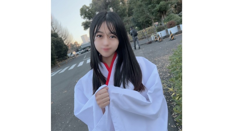 FC2-PPV-4494567 - Show your face!  - Limited to 3 days!  - A serious and cute woman who serves as a class representative at school ◯ ◯ She is a shrine maiden who works at her part-time job... A woman who serves God ◯ ◯ Another unknown face of Nama is that