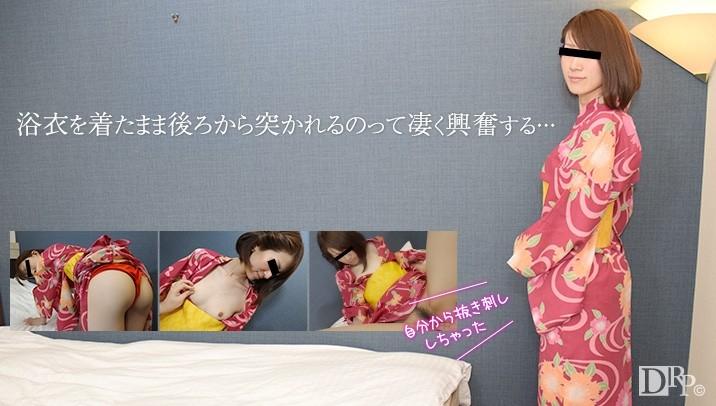 10musume-082016_01 - I rolled up the hem of my yukata and got fucked